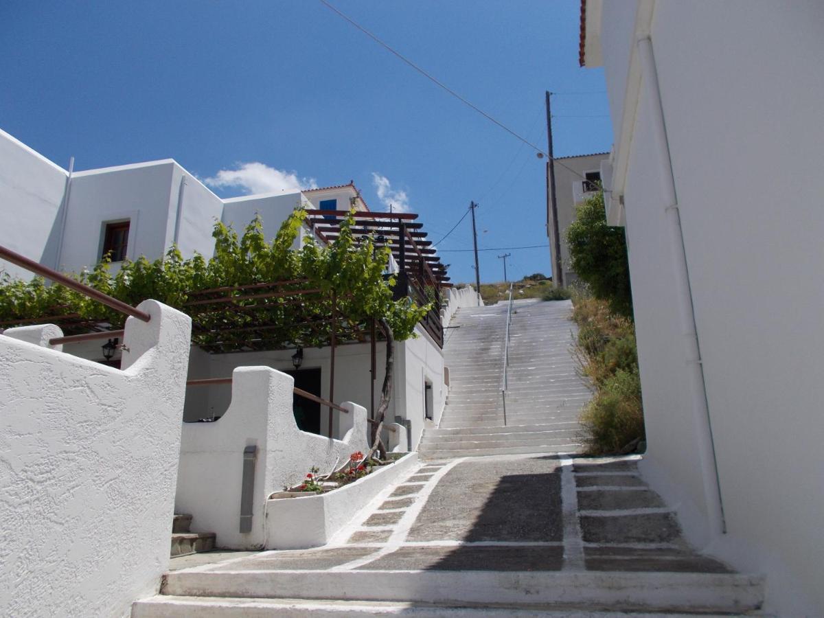 Sofirene Sea View Batsi Exterior foto