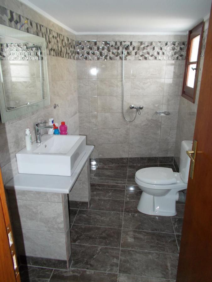 Sofirene Sea View Batsi Exterior foto